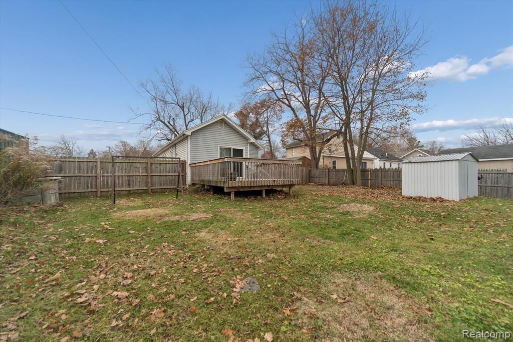 520 Andrew Avenue, Jackson, MI 49202 — Photo 35