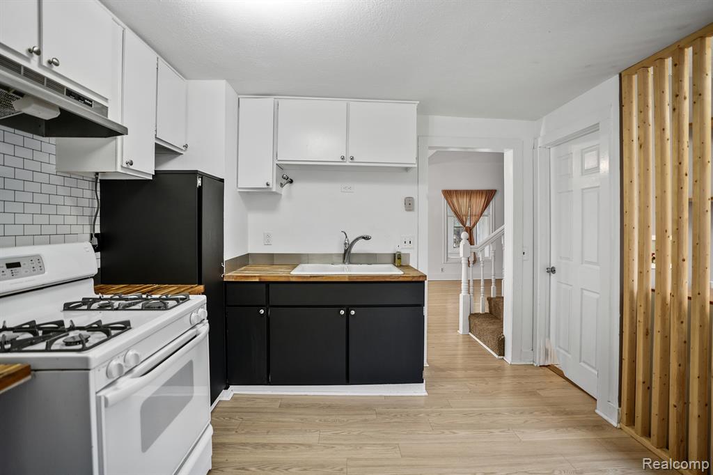 4116 GRAND BLANC Road, Swartz Creek, MI 48473 — Photo 19