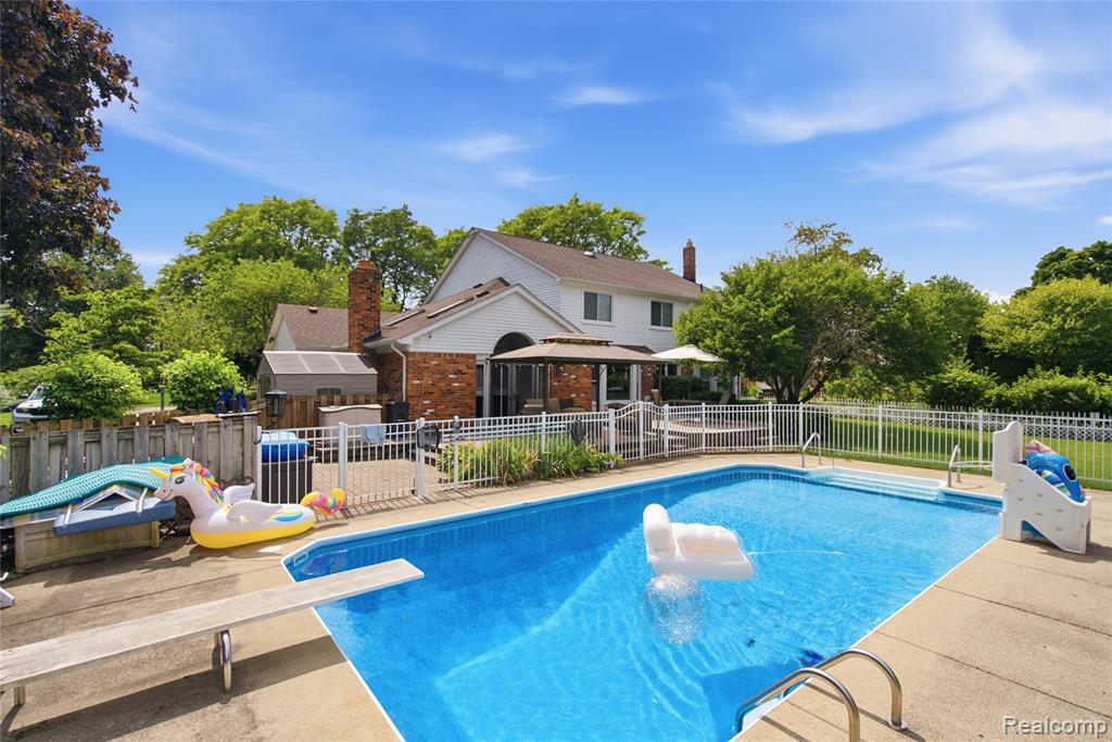 46884 Ben Franklin Drive, Utica, MI 48315 — Photo 54