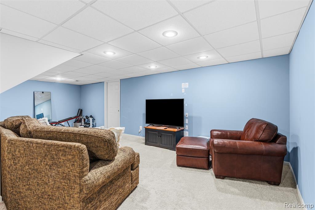 6158 Lismore Circle, Grand Blanc, MI 48439 — Photo 42