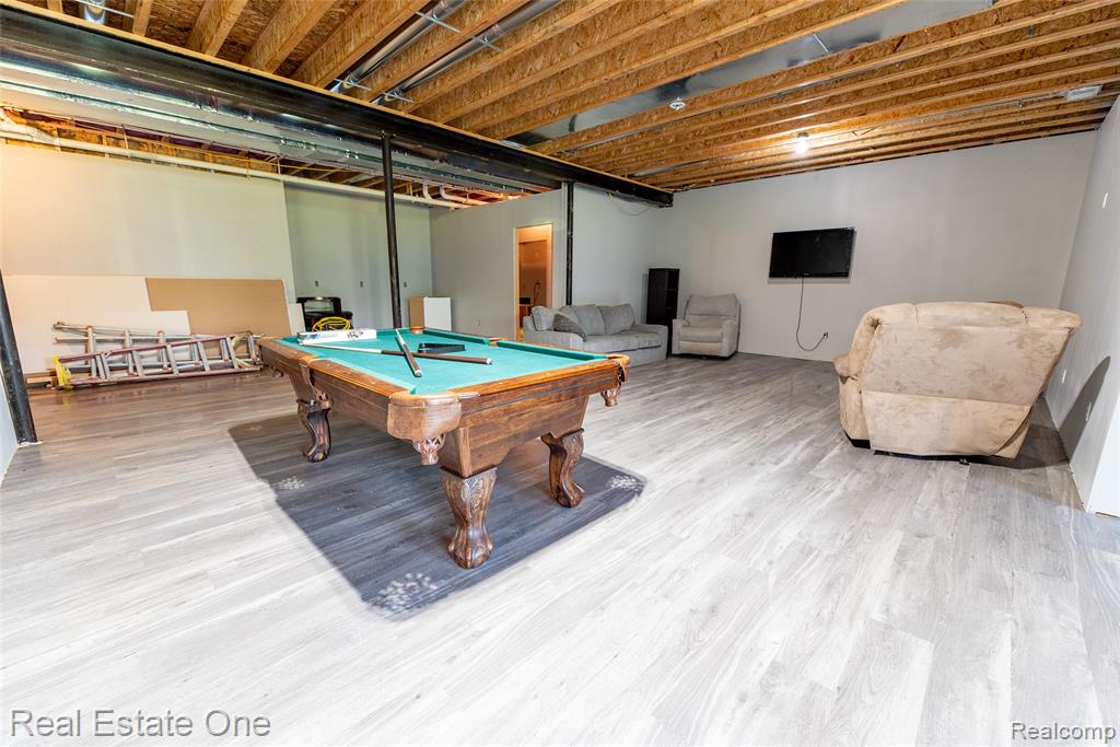 10125 Chase Lake Road, Fowlerville, MI 48836 — Photo 30