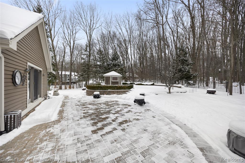 9711 Birch Run, Brighton, MI 48114 — Photo 24