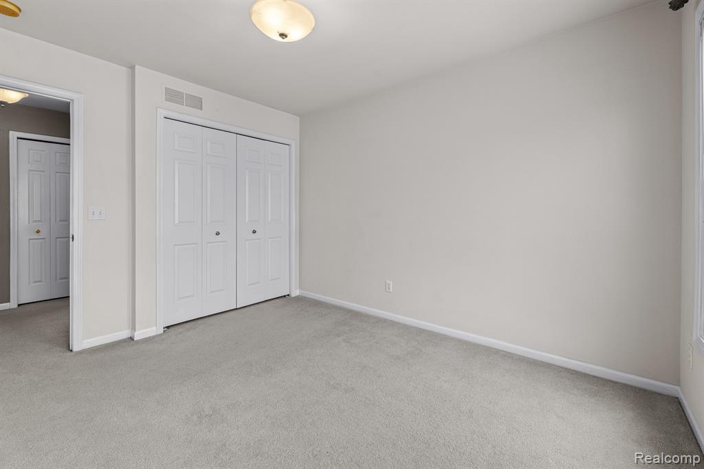 3904 KAELEAF Road, Lake Orion, MI — Photo 30