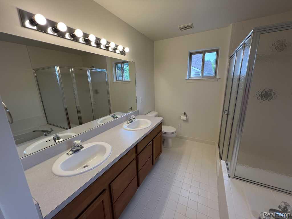 5931 Cedar Ridge Drive, Ann Arbor, MI 48103 — Photo 12
