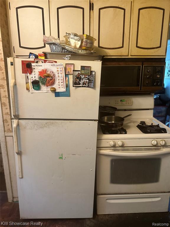 9528 Westwood Street, Detroit, MI 48228 — Photo 4
