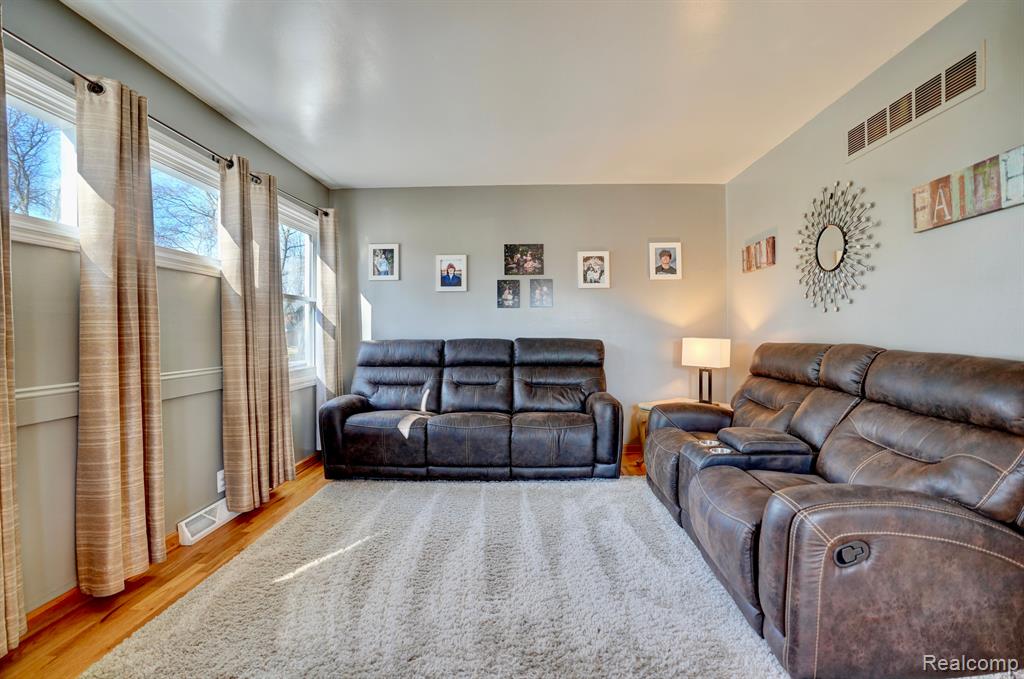 505 Balsam Drive, Davison, MI 48423 — Photo 15