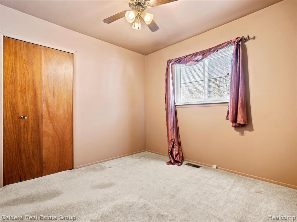 87 CARTER Drive, Troy, MI 48098 — Photo 16