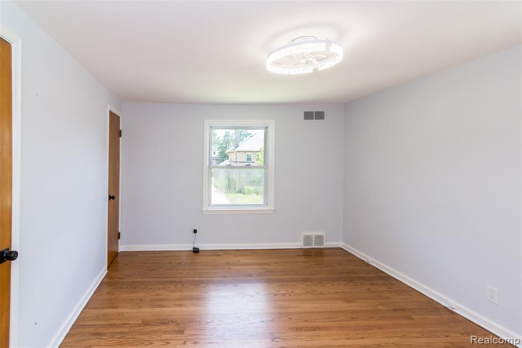 17145 Fairfield Street, Detroit, MI 48221 — Photo 37