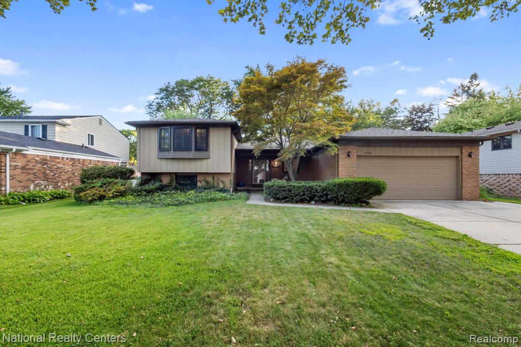 5785 Patterson Drive, Troy, MI 48085 — front exterior