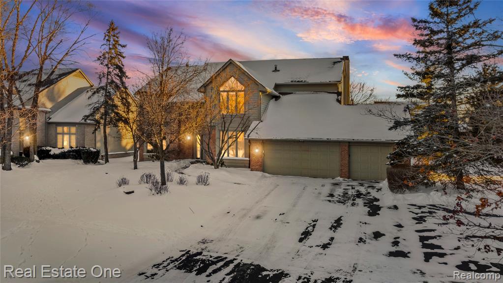 5087 Village Place Court, West Bloomfield, MI — Photo 3