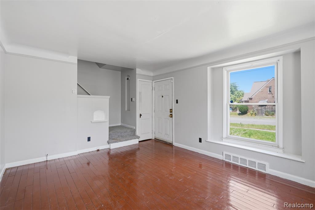 7335 Curtis Street, Detroit, MI 48221 — Photo 6