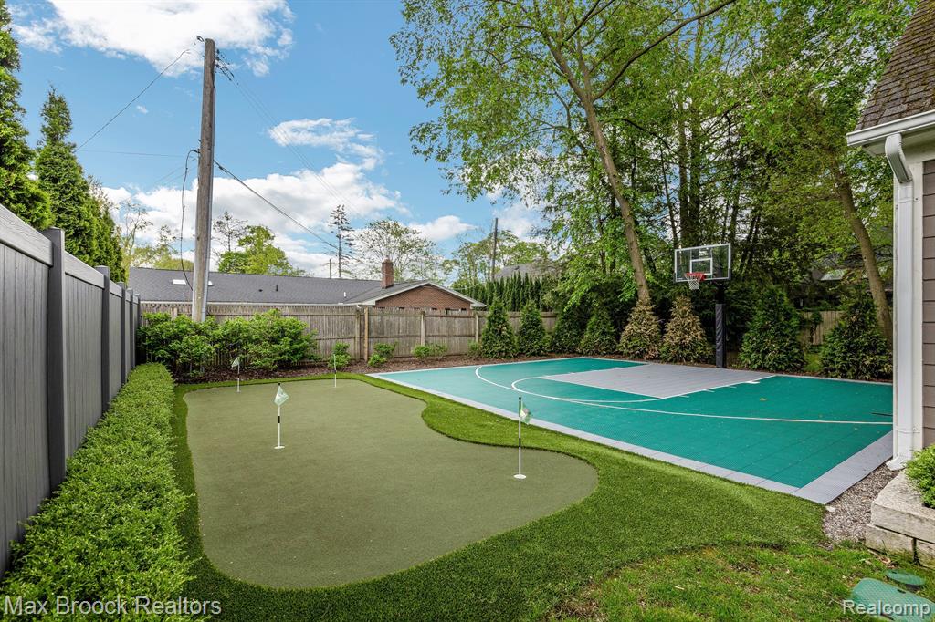 578 WOODLAND Street, Birmingham, MI 48009 — Photo 50