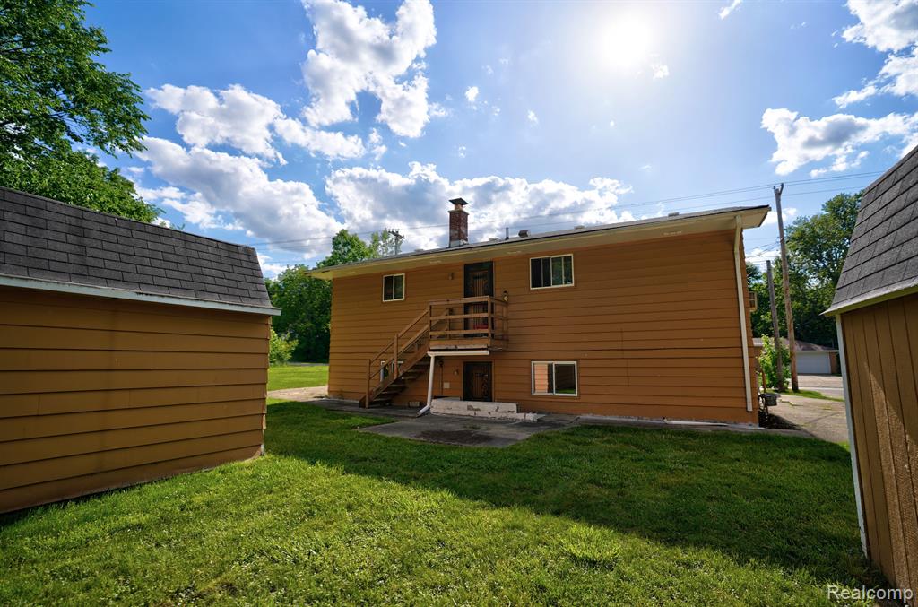 943 BRADLEY Avenue, Flint, MI 48503 — Photo 6