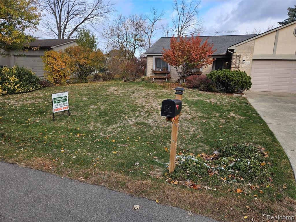 83 Arthur Drive, Troy, MI 48083 — Photo 2