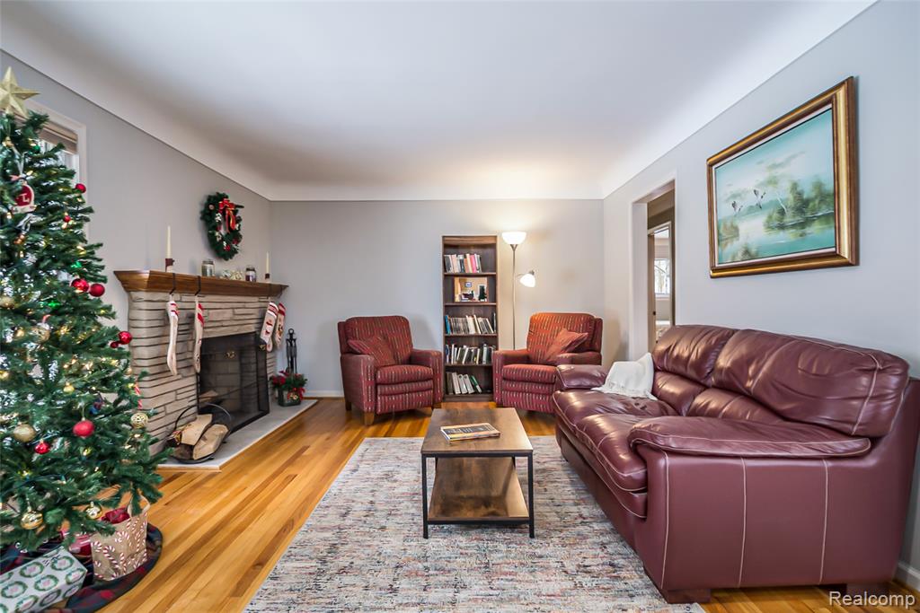 9330 San Jose, Redford, MI 48239 — Photo 2