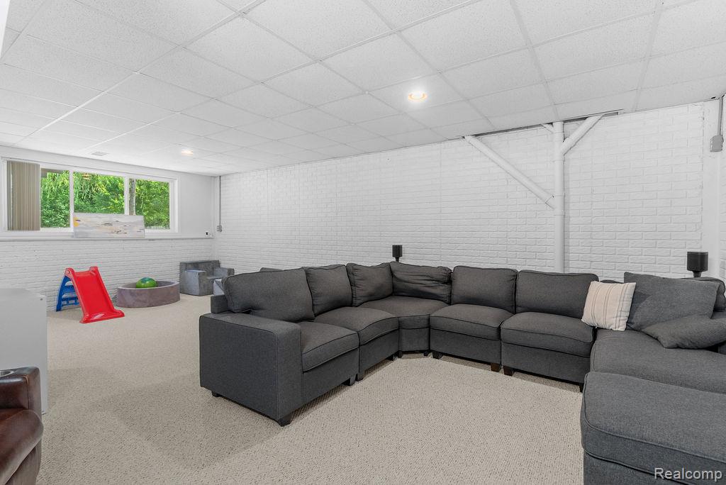 8183 Loon Lane, Grand Blanc, MI 48439 — Photo 24
