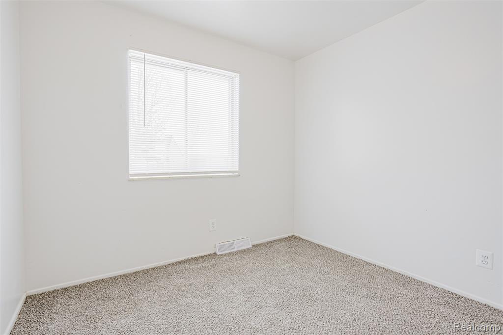 6627 Orange Lane, Flint, MI 48505 — Photo 25
