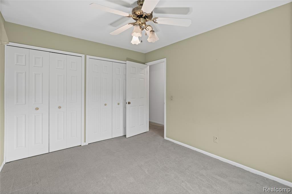6247 King Arthur Court, Swartz Creek, MI 48473 — Photo 24