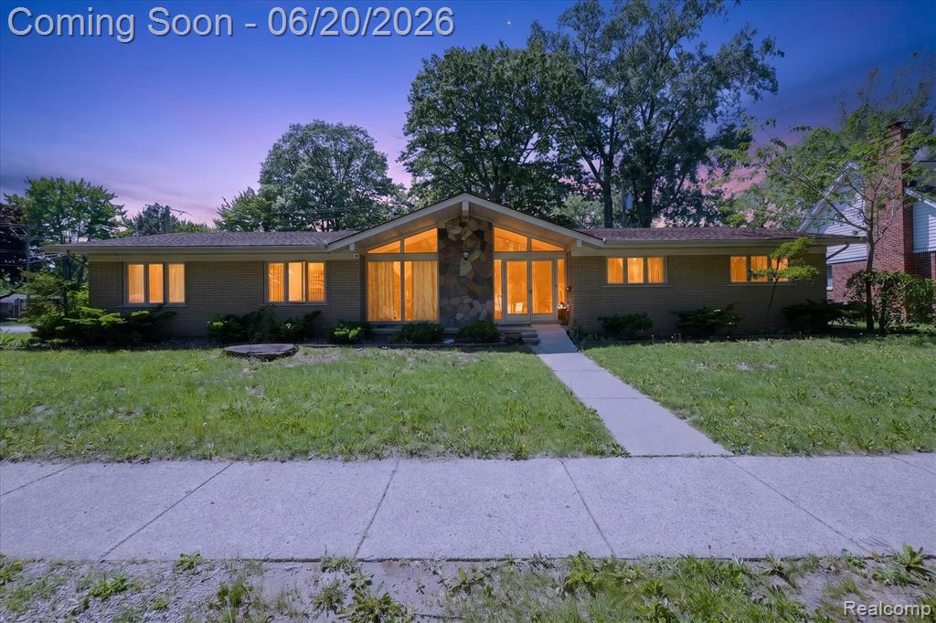 28013 Roan Drive, Warren, MI 48093 — Photo 5
