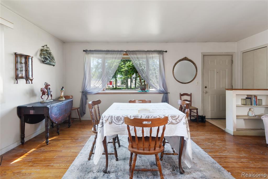 750 N Hagadorn Street, South Lyon, MI 48178 — Photo 6