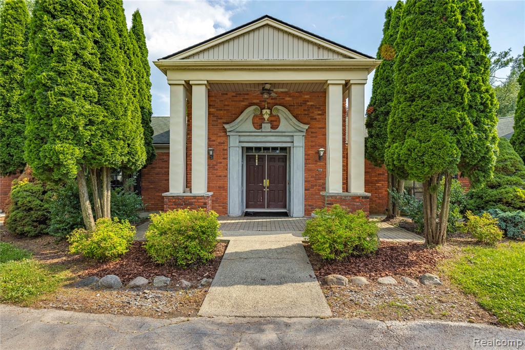42195 Kouza Court, Belleville, MI 48111 — Photo 3