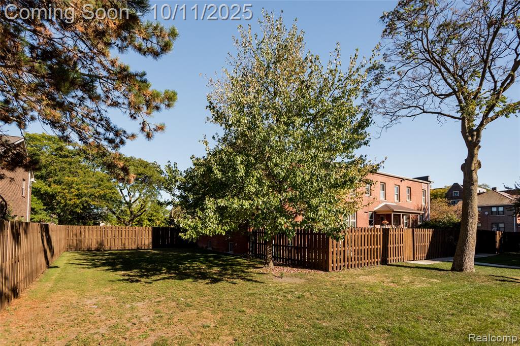 8043 3rd Street, Detroit, MI 48202 — Photo 39
