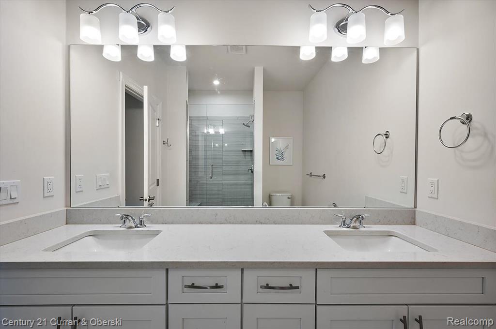 42749 Cardinal Way, Novi, MI — Photo 21
