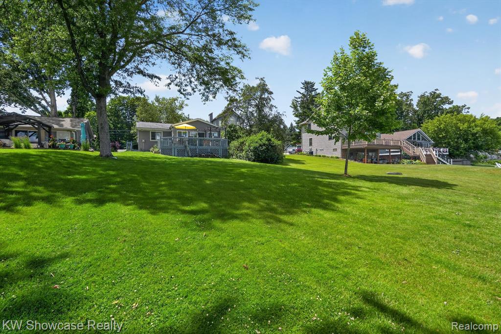 5854 Bullard Road, Fenton, MI 48430 — Photo 27