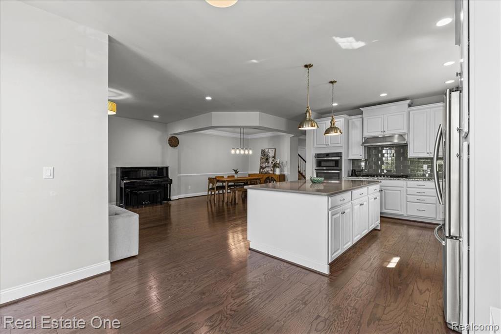 42829 Cardinal Way, Novi, MI — Photo 19