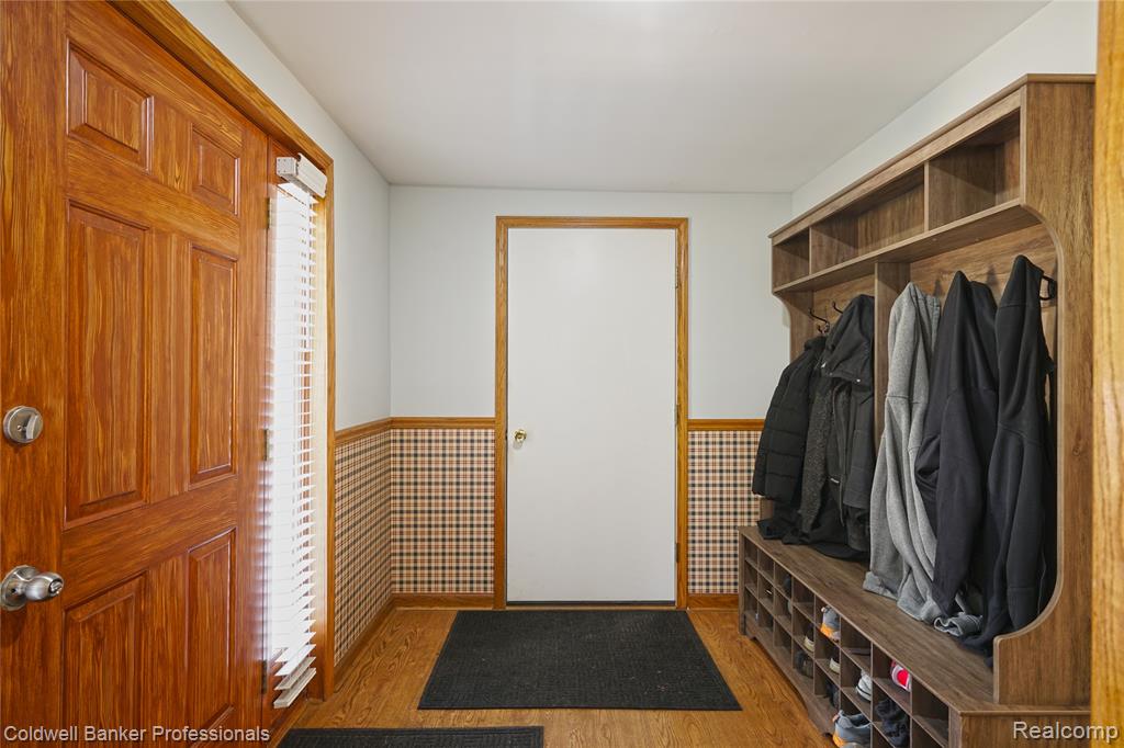 7194 N Center Road, Mount Morris, MI 48458 — Photo 21
