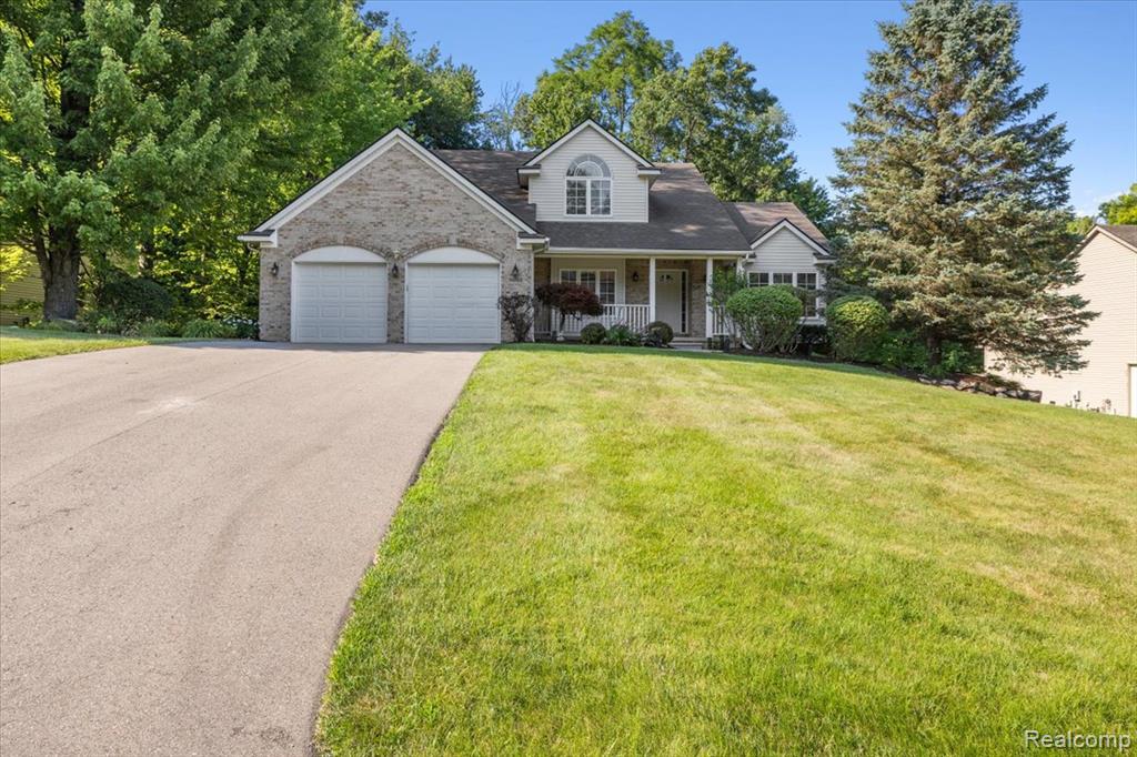 3052 Ridley Way, Howell, MI 48843