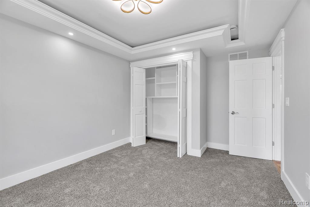 23594 Crescent Ridge Drive, New Boston, MI 48164 — Photo 34