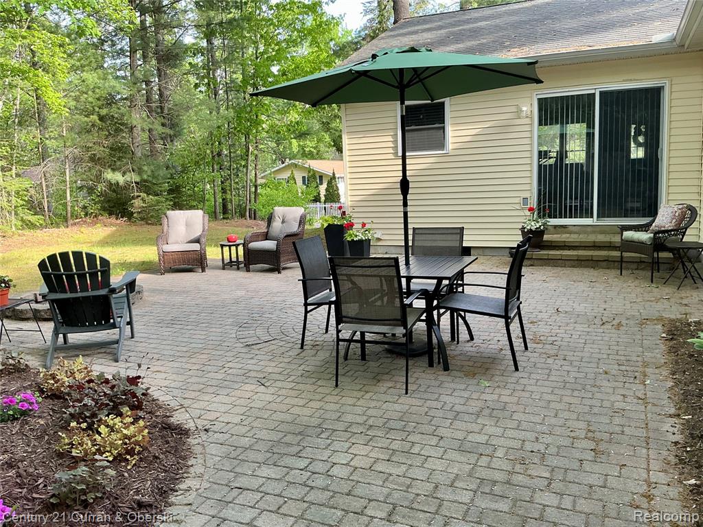 318 Elm Avenue, Roscommon, MI 48653 — Photo 27