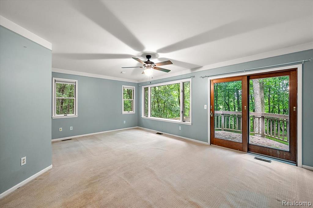 670 Rolling Acres Drive, Ortonville, MI 48462 — Photo 31