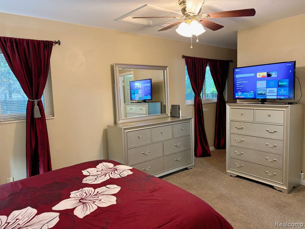 26387 N Alden Street N, Madison Heights, MI 48071 — Photo 15