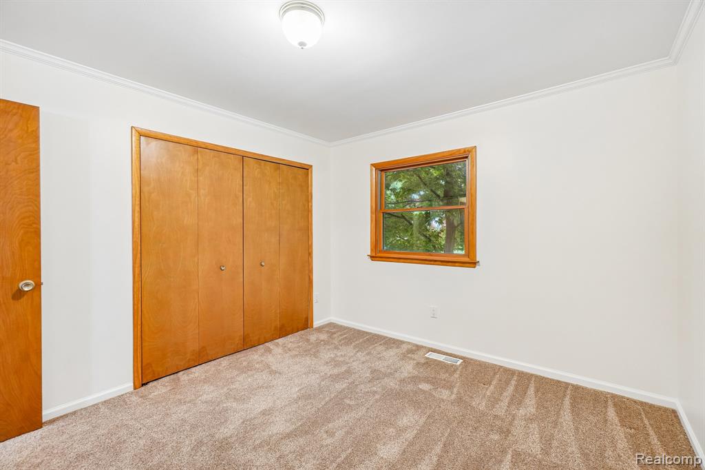 1397 Flamingo Street, Wixom, MI 48393 — Photo 17