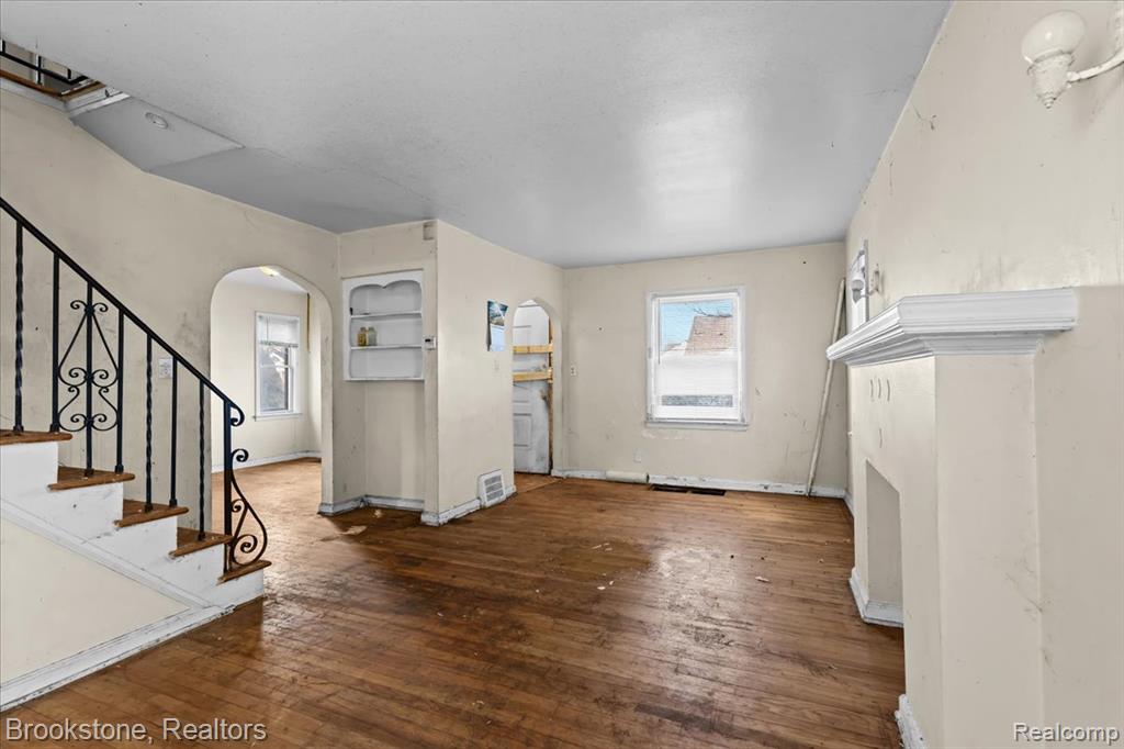 15508 Saint Marys Street, Detroit, MI 48227 — Photo 2