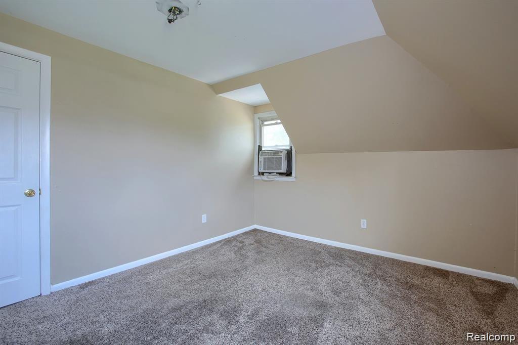 50928 REDWOOD Lane, New Baltimore, MI 48047 — Photo 17