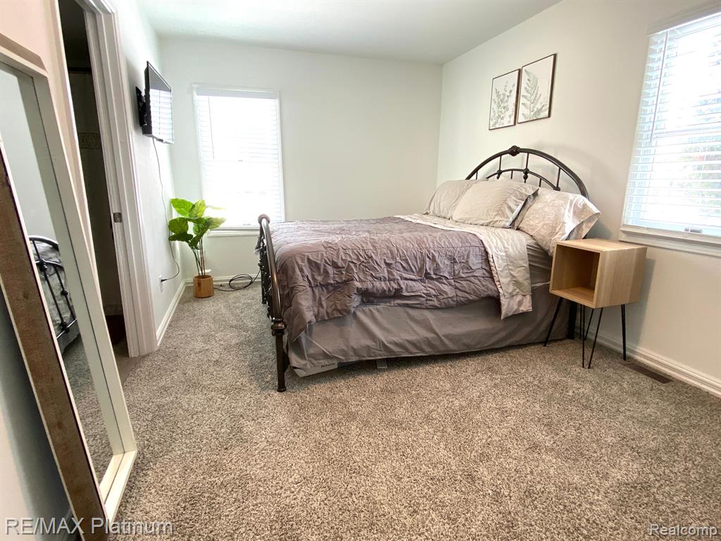 505 E FRANK Street, Fowlerville, MI 48836 — Photo 18