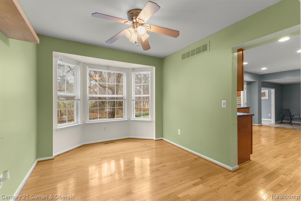3052 TURNBERRY Lane E, Ann Arbor, MI 48108 — Photo 14