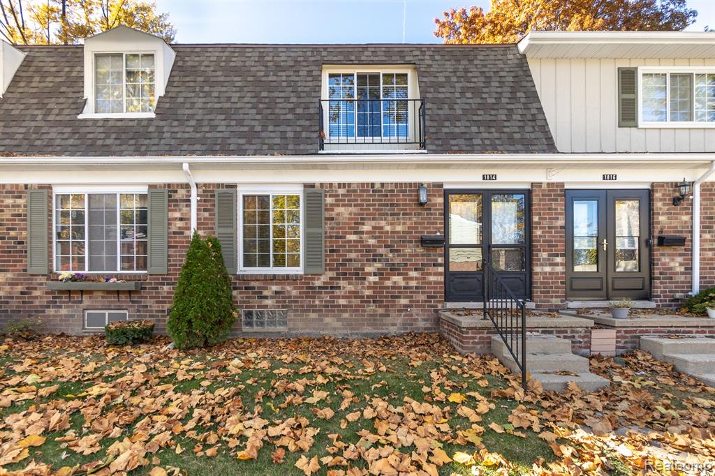 1814 WICKHAM Street, Royal Oak, MI 48073 — front exterior
