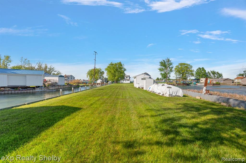 8395 N Channel - Harsens Island, Clay, MI 48001 — Photo 54