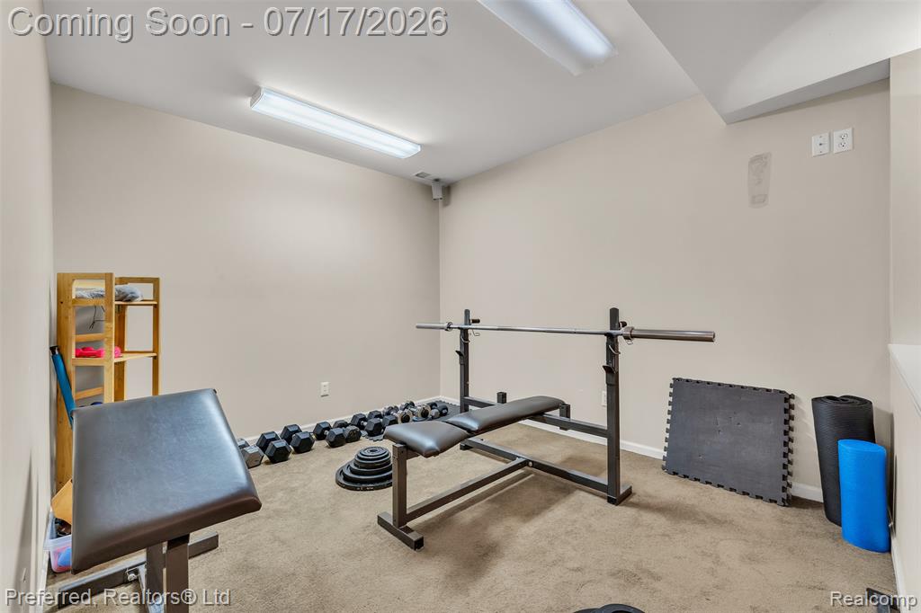 46564 Southview Lane, Plymouth, MI 48170 — Photo 39