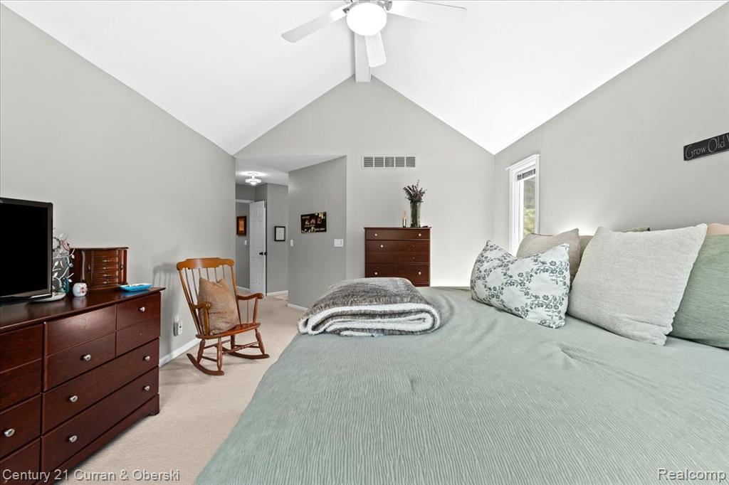 45499 Addington Lane, Novi, MI — Photo 21