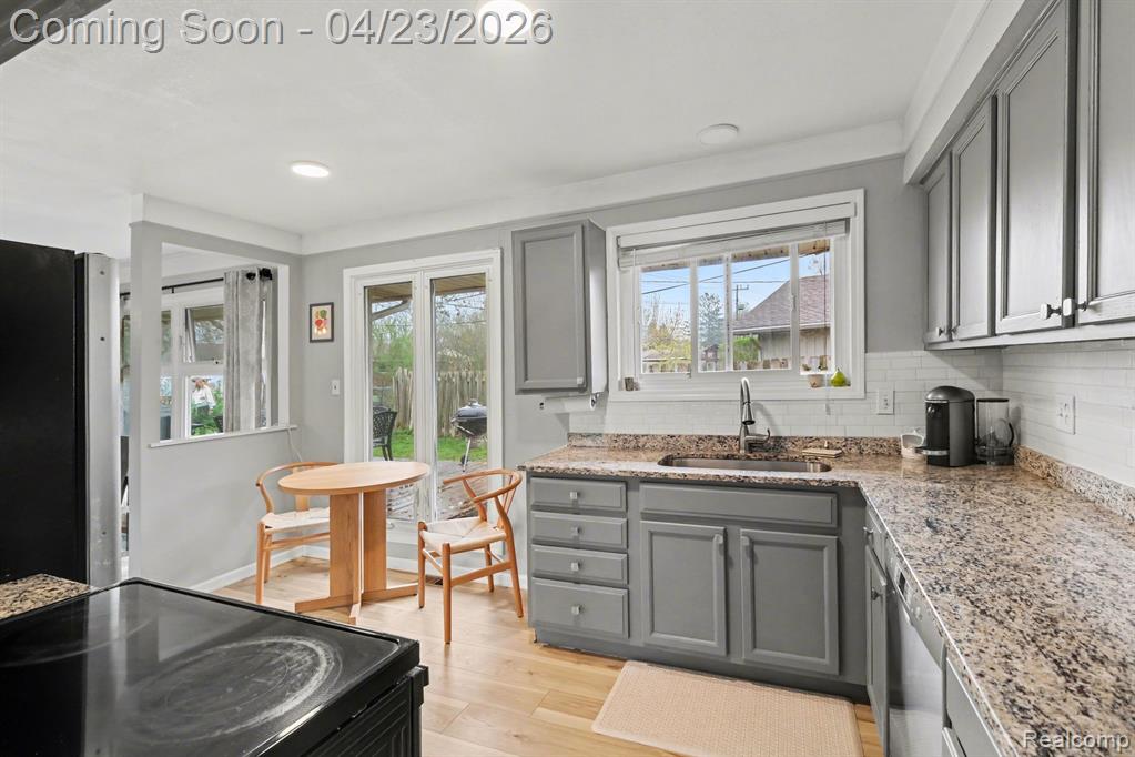 41024 Mooringside, Novi, MI — Photo 10