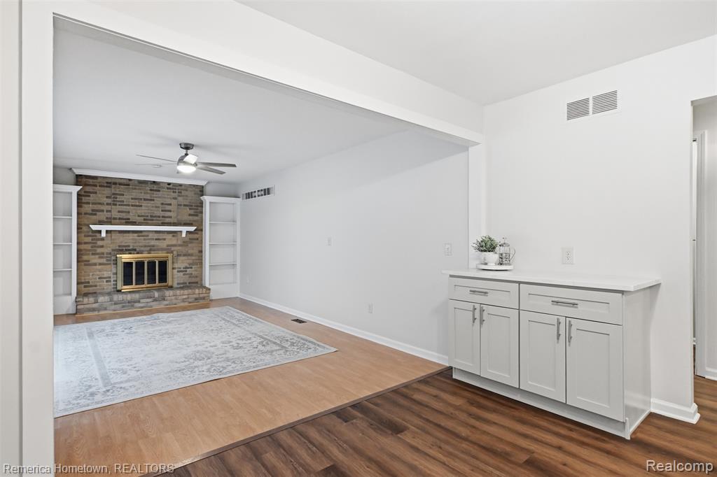 9801 Tennyson Drive, Plymouth, MI 48170 — Photo 17