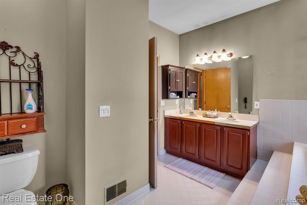 53150 ALYSSA, Shelby Twp, MI 48315 — Photo 20