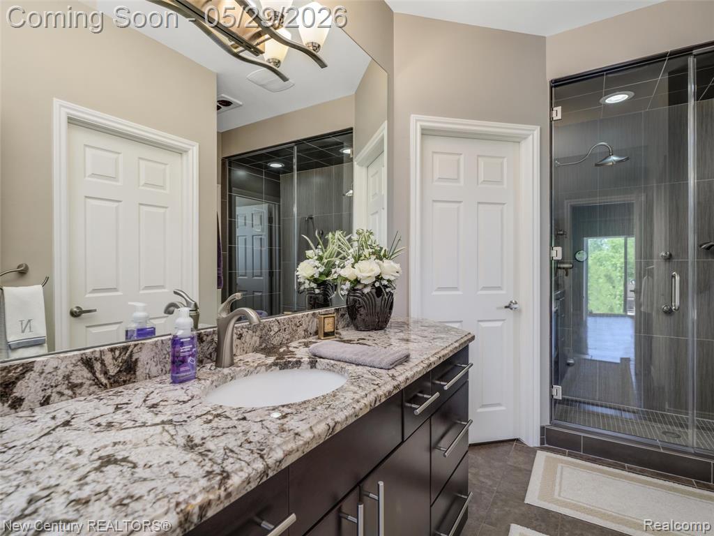 55490 Whispering Hills Drive, Utica, MI 48316 — Photo 20