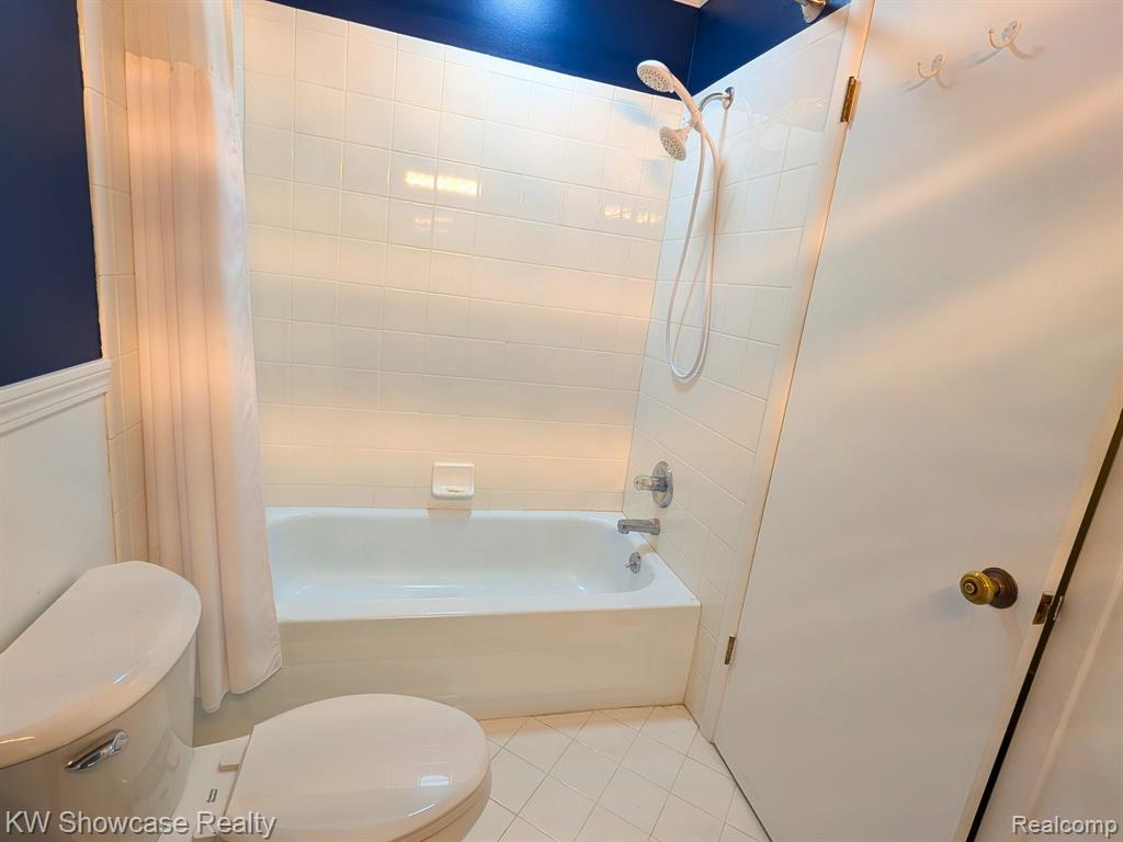 6164 Palomino Court, West Bloomfield, MI — Photo 37