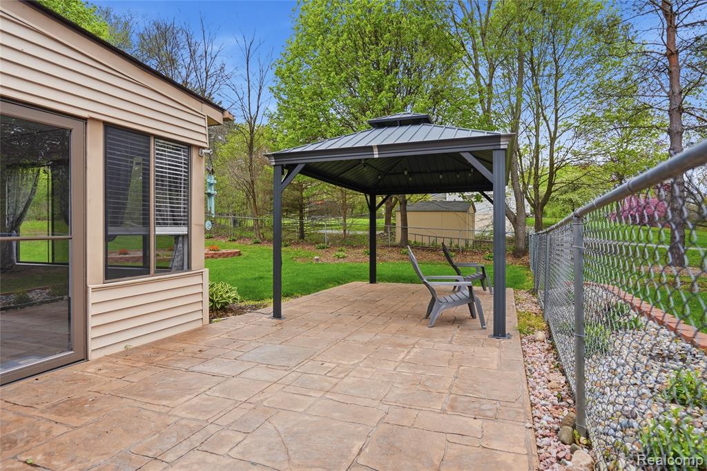 1525 E Dawson Road, Milford, MI 48381 — Photo 51